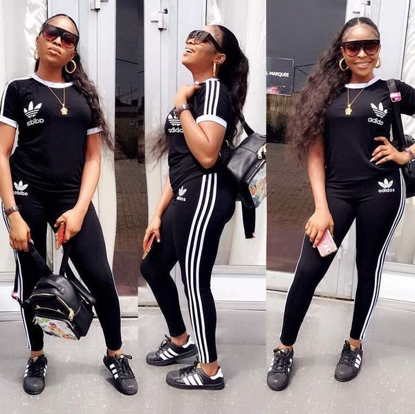 neo printed women short sleeve tracksuit summer fashion breathable sports suit with long pants pullover shirts 2pcs female running yoga, Gray
neo printed women short sleeve tracksuit summer fashion breathable sports suit with long pants pullover shirts 2pcs female running yoga, Gray