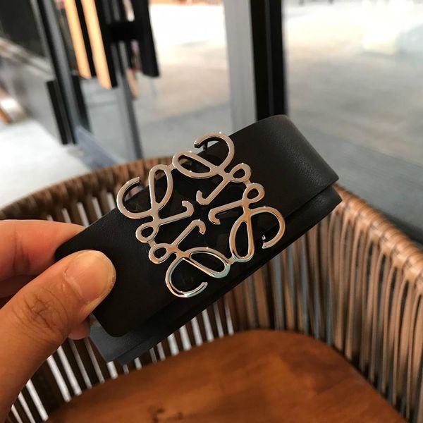 loewe belt италия дизайнерские женские ремни коровий пояс роскошный ремень из натуральной кожи для мужчин женщин ремень мужские джинсы плать, Black;brown
loewe belt италия дизайнерские женские ремни коровий пояс роскошный ремень из натуральной кожи для мужчин женщин ремень мужские джинсы плать, Black;brown