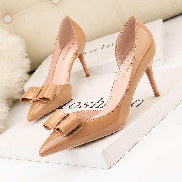patent leather slip on pumps women 7cm high heels shoes pointed toe slides fashion bow knot stiletto zapatos mujer size 34 - 41, Black
patent leather slip on pumps women 7cm high heels shoes pointed toe slides fashion bow knot stiletto zapatos mujer size 34 - 41, Black