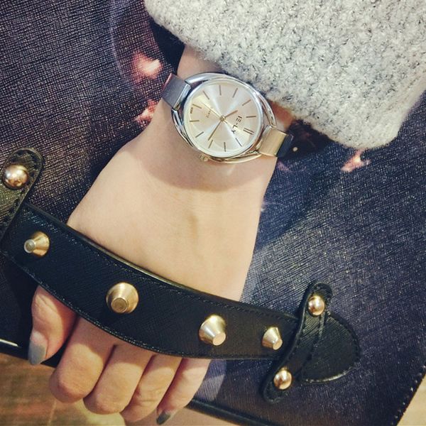 women watches 2019 new bracelet watch gold silver dial lady dress quartz clock bayan kol saati w50, Slivery;brown
women watches 2019 new bracelet watch gold silver dial lady dress quartz clock bayan kol saati w50, Slivery;brown