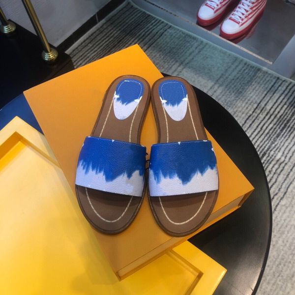 escale lock it flat mule 1a7to6 1a7tnc 1a7tp0 summer 2020 women designer colorful patent tie dye canvas padded heel leather outsole slippers, Black
escale lock it flat mule 1a7to6 1a7tnc 1a7tp0 summer 2020 women designer colorful patent tie dye canvas padded heel leather outsole slippers, Black