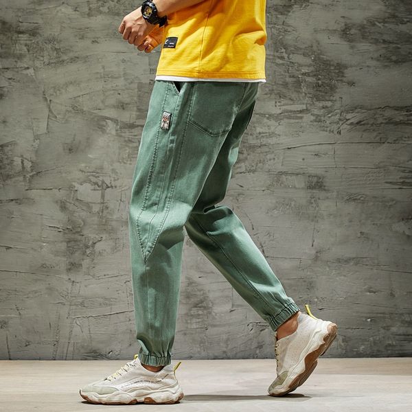 2020 fashion men jeans retro blue simple loose fit harem pants streetwear vintage japanese style classical taper jeans men
2020 fashion men jeans retro blue simple loose fit harem pants streetwear vintage japanese style classical taper jeans men