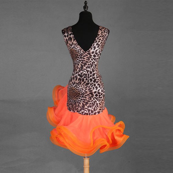 women new leopard stitching latin dance skirt professional latin dance training suit female rumba nude service stage, Black;red
women new leopard stitching latin dance skirt professional latin dance training suit female rumba nude service stage, Black;red