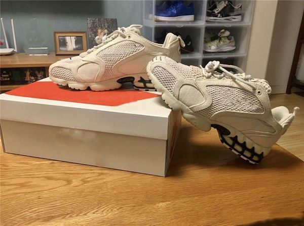 new authentic stussy zoom spiridon caged pure platinum fossil women man running shoes sports sneakers cq5486-200 cu1854-001 with box
new authentic stussy zoom spiridon caged pure platinum fossil women man running shoes sports sneakers cq5486-200 cu1854-001 with box