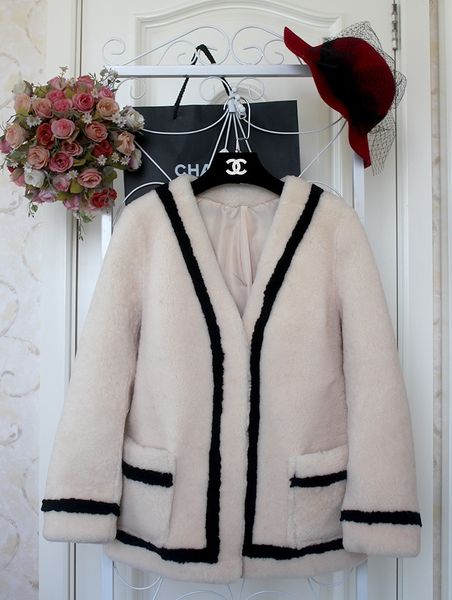 dhl real merino sheep fur coat women long sheep shearing fur jacket winter thick coat brand f748, Black
dhl real merino sheep fur coat women long sheep shearing fur jacket winter thick coat brand f748, Black