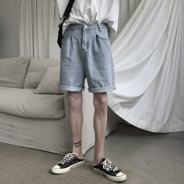 2019 autumn new korean men's simple retro thin section trend wild color light blue denim casual shorts hip hop streetwear
2019 autumn new korean men's simple retro thin section trend wild color light blue denim casual shorts hip hop streetwear