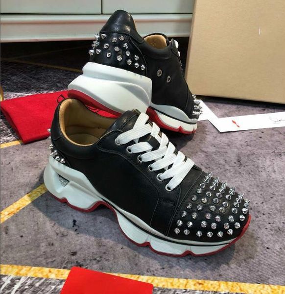 2020 luxury latest red men's and women's crystal studded sneakers black white leather suede platform casual shoes retro shoes
2020 luxury latest red men's and women's crystal studded sneakers black white leather suede platform casual shoes retro shoes