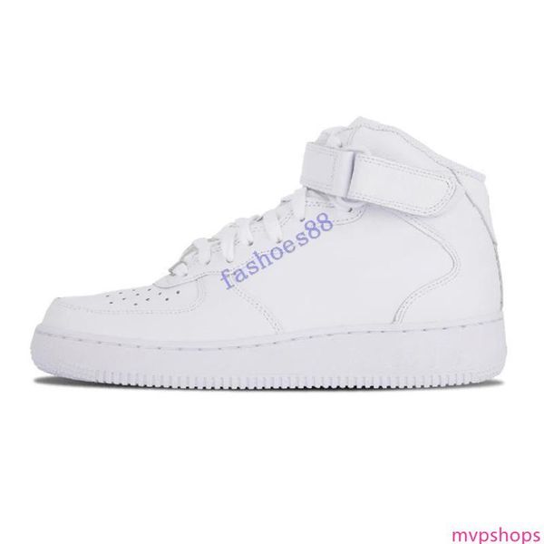 new utility classic triple black white men women casual shoes02 red sports skateboarding high low cut wheat mens trainers 36-45 l26
new utility classic triple black white men women casual shoes02 red sports skateboarding high low cut wheat mens trainers 36-45 l26
