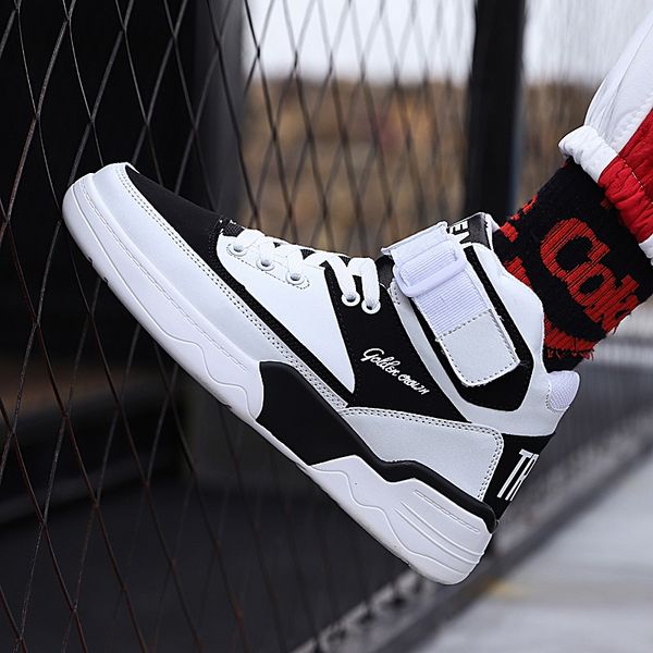 2020 new fashion designer winter men's high-flat shoes warm truck shoes brand china boots waterproof men's casual men's shoes, Black
2020 new fashion designer winter men's high-flat shoes warm truck shoes brand china boots waterproof men's casual men's shoes, Black