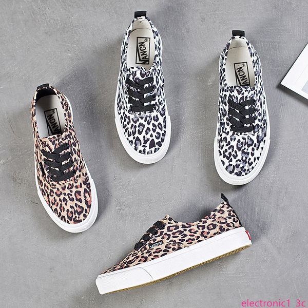 plus velvet leopard canvas shoes female classic winter students korean version wild women's harajuku style winter, Black;green
plus velvet leopard canvas shoes female classic winter students korean version wild women's harajuku style winter, Black;green