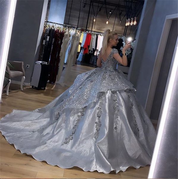 sequins prom gown layers skirt evening dresse small tail prom dress formal evening ball gowns vestidos de festa, Black;red
sequins prom gown layers skirt evening dresse small tail prom dress formal evening ball gowns vestidos de festa, Black;red