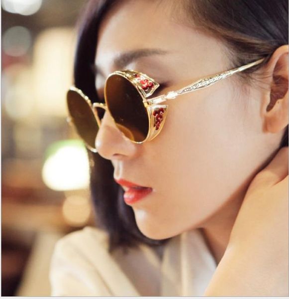 металлические солнцезащитные очки для мужчин и женщин, White;black
металлические солнцезащитные очки для мужчин и женщин, White;black