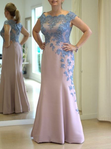 2020 gothic blush blue applique mother of the bride dresses evening gowns elegant mermaid cap sleeve beaded bridal dress groom party dress, Black;red
2020 gothic blush blue applique mother of the bride dresses evening gowns elegant mermaid cap sleeve beaded bridal dress groom party dress, Black;red