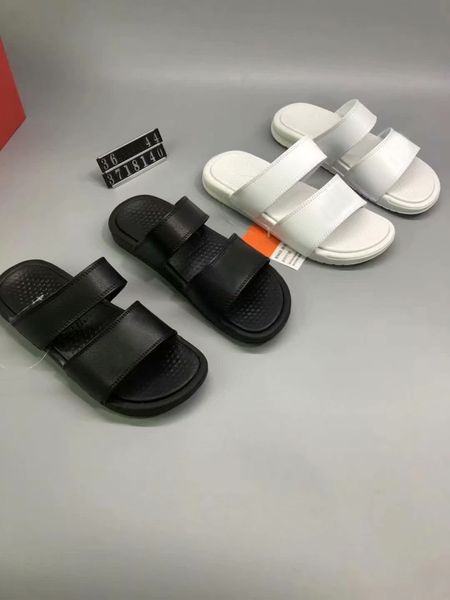 luxury mens womens slippers black white letter designer sandals summer ninja beach slipper indoor slides for women with box
luxury mens womens slippers black white letter designer sandals summer ninja beach slipper indoor slides for women with box
