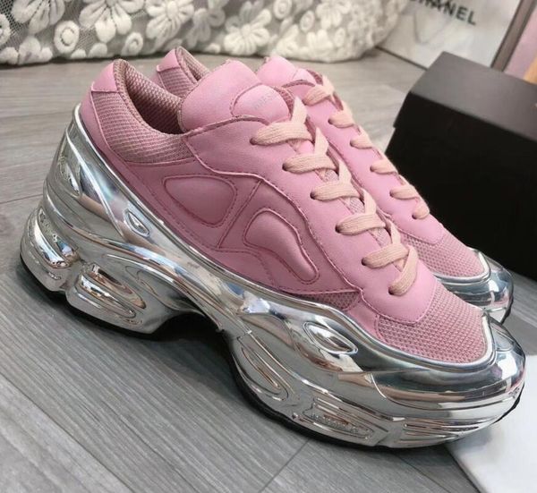 designer sneaekers raf simons oversized sneaker ozweego men women luxury designer shoes in silver metallic effect sole sport trainer c13, Black
designer sneaekers raf simons oversized sneaker ozweego men women luxury designer shoes in silver metallic effect sole sport trainer c13, Black