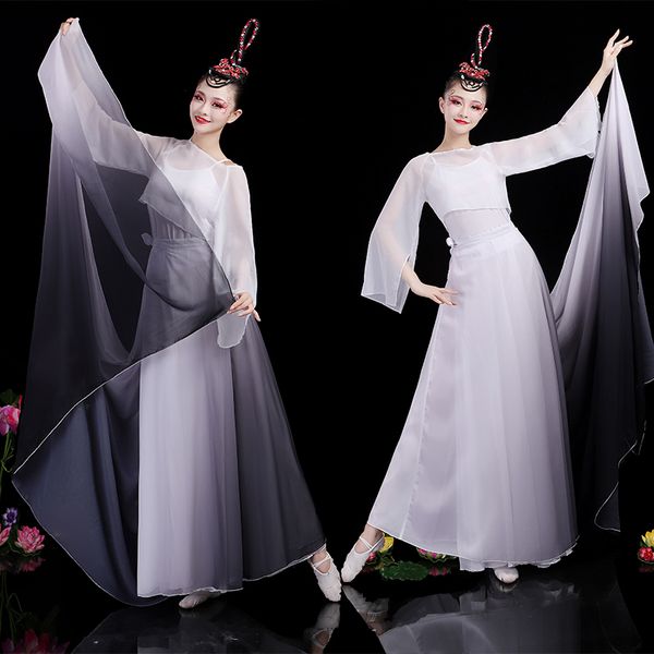 chinese folk dance costume classical gradient elegant stage costumes double-sided dance clothes ancient, Black;red
chinese folk dance costume classical gradient elegant stage costumes double-sided dance clothes ancient, Black;red