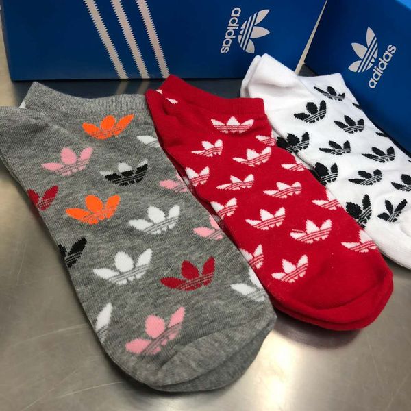 2019 brand white socks, european and american sports socks, pilots, skateboarders, stockings, men's and women's stockings, Black
2019 brand white socks, european and american sports socks, pilots, skateboarders, stockings, men's and women's stockings, Black
