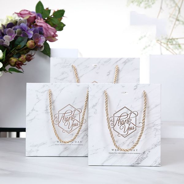 5шт marble стиль бумага подарочные пакеты с ручками спасибо свадебных для гостей подарочной коробки упаковки для вечеринок
5шт marble стиль бумага подарочные пакеты с ручками спасибо свадебных для гостей подарочной коробки упаковки для вечеринок