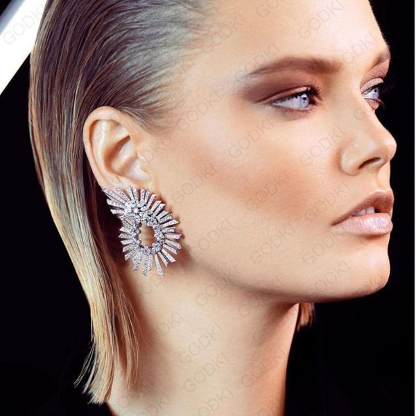 stud godki 44mm famous design luxury geometry flower earrings for women wedding full mirco cz cubic zircon trendy jewelry, Golden;silver
stud godki 44mm famous design luxury geometry flower earrings for women wedding full mirco cz cubic zircon trendy jewelry, Golden;silver