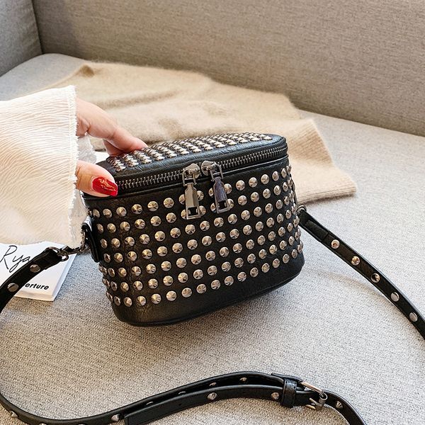 bag for women's bag women brand originality design handbags bucket 2019 korean fashion rivet shoulder messenger
bag for women's bag women brand originality design handbags bucket 2019 korean fashion rivet shoulder messenger