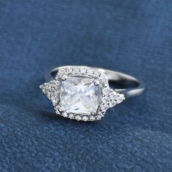 square cz rings for women ladys vintage jewelry luxury pave crystal ring engagement gift ring accessories zr043, Slivery;golden
square cz rings for women ladys vintage jewelry luxury pave crystal ring engagement gift ring accessories zr043, Slivery;golden