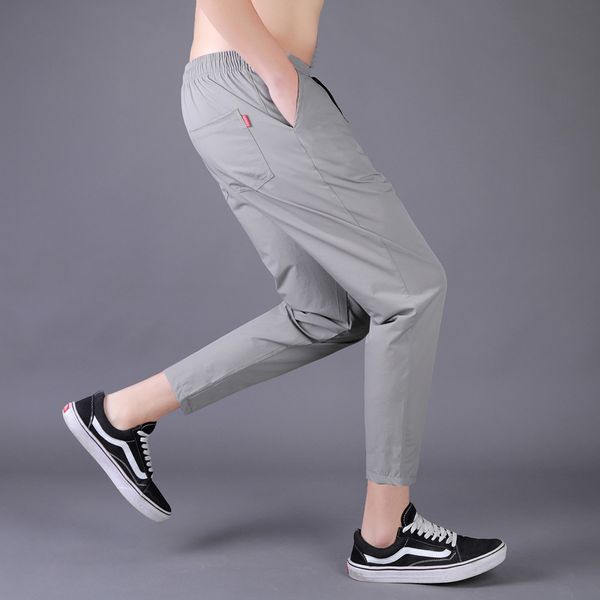 new nine point pants men's korean trend ultra thin casual sports men's pants quick drying air conditioning in spring, Black
new nine point pants men's korean trend ultra thin casual sports men's pants quick drying air conditioning in spring, Black