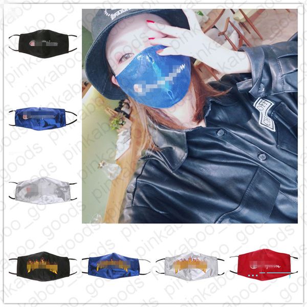 Роскошная маска для лица Мужской моды печати Mouth крышки маски пыла УФ-Proof Велоспорта верхом дизайнерских масок для мужчин, женщин на открытом воздухе D41703
Роскошная маска для лица Мужской моды печати Mouth крышки маски пыла УФ-Proof Велоспорта верхом дизайнерских масок для мужчин, женщин на открытом воздухе D41703