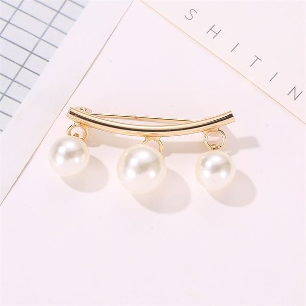 new design curved pearl brooch collar pin prevent light dress brooches cardigan buckle pins for women clothes wedding accessories, Gray