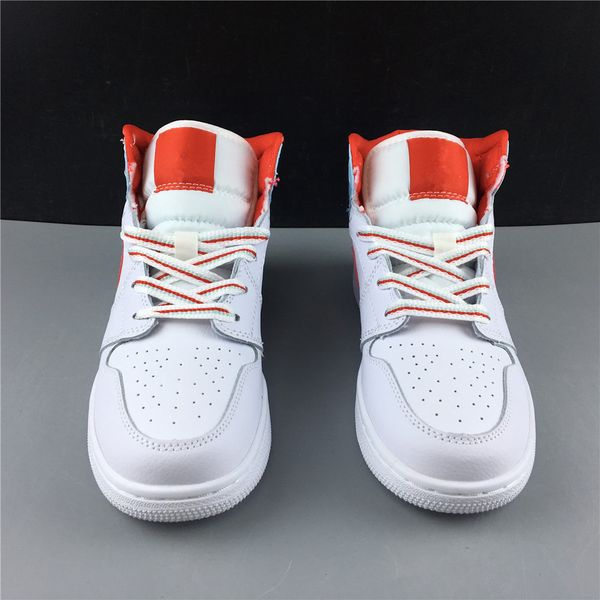 wholesale new white blue 1 i mid women basketball shoes outdoor trainers size 5.5-8.5
wholesale new white blue 1 i mid women basketball shoes outdoor trainers size 5.5-8.5