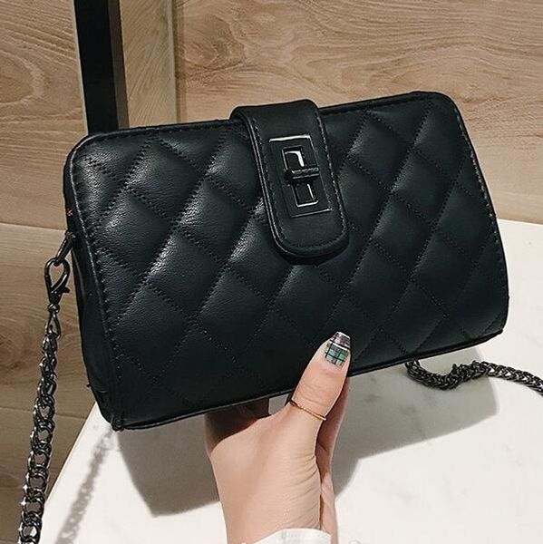 designer 2019 new luxury wild small square bag classic small fragrance rhombic chain bag fashion shoulder messenger bag ing
designer 2019 new luxury wild small square bag classic small fragrance rhombic chain bag fashion shoulder messenger bag ing