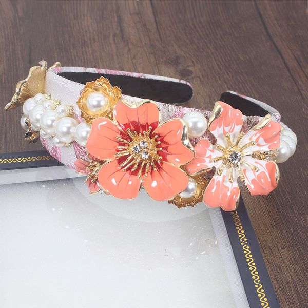 new arrival unique designs baroque exaggerated flowers crown headpieces princess wedding dress handmade beads hair accessories, White;golden
new arrival unique designs baroque exaggerated flowers crown headpieces princess wedding dress handmade beads hair accessories, White;golden