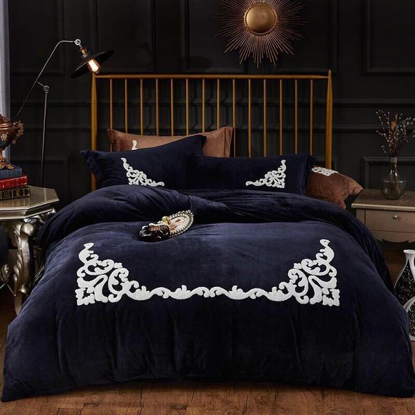bed comforters sets king size bedding sets designer luxury ensembles de literie de luxe parure de lit 88
bed comforters sets king size bedding sets designer luxury ensembles de literie de luxe parure de lit 88