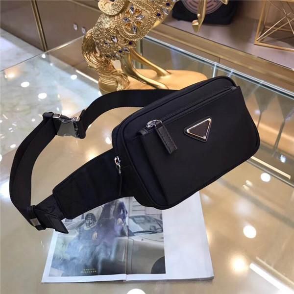 global classic deluxe package canvas leather cowhide pockets the highest quality handbag 3613 size 21 cm 13 cm 4 cm
global classic deluxe package canvas leather cowhide pockets the highest quality handbag 3613 size 21 cm 13 cm 4 cm