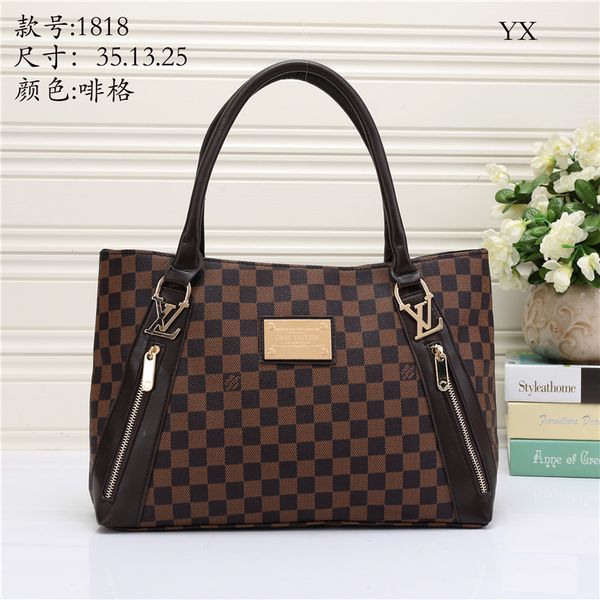 luxury fashion famous women pu leather bag messenger girl tassel handbag shoulder crossbody
luxury fashion famous women pu leather bag messenger girl tassel handbag shoulder crossbody