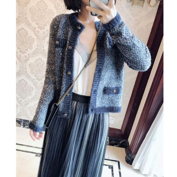 женщины свитер 2019 осень / зима малый вязаные свитера кардигана женщин одежда мода кардиган для женщины, White
женщины свитер 2019 осень / зима малый вязаные свитера кардигана женщин одежда мода кардиган для женщины, White