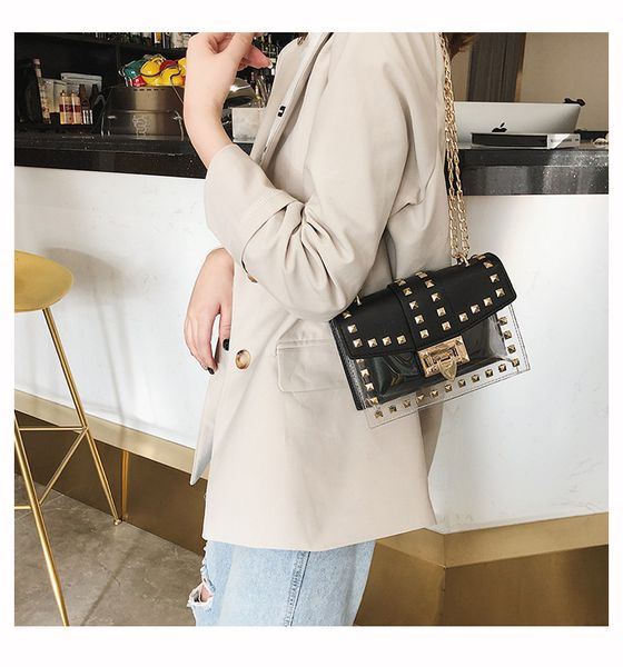 small clear brand designer woman 2019 new fashion messenger bag chains shoulder bag female rivets transparent square pu handbag 810
small clear brand designer woman 2019 new fashion messenger bag chains shoulder bag female rivets transparent square pu handbag 810