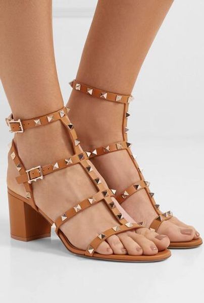 luxury designer women rock stud high heels summer gladiator sandals ankle strap lady sandalias femininas with box,eu35-43, Black
luxury designer women rock stud high heels summer gladiator sandals ankle strap lady sandalias femininas with box,eu35-43, Black