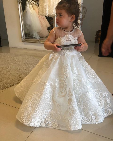 lace flower girl dresses for wedding jewel neck ball gown pageant gowns sweep train appliqued beaded first communion dress, White;blue
lace flower girl dresses for wedding jewel neck ball gown pageant gowns sweep train appliqued beaded first communion dress, White;blue