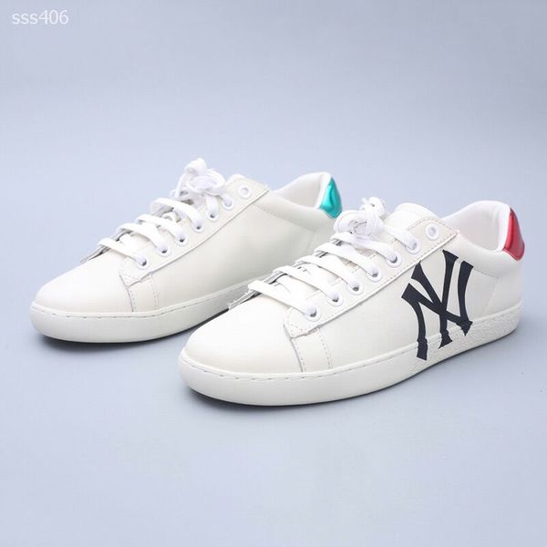 2020 latest women's fashion simple low-genuine leather casual shoes white outdoor shoe running sports skateboarding ones size 36-42
2020 latest women's fashion simple low-genuine leather casual shoes white outdoor shoe running sports skateboarding ones size 36-42