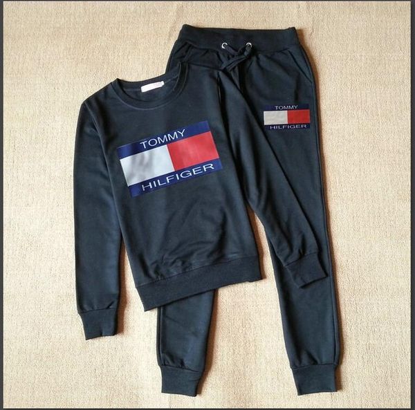 2019 sports suit female spring and autumn long-sleeved trousers casual wear two-piece sweater autumn sportswear size S-XL
2019 sports suit female spring and autumn long-sleeved trousers casual wear two-piece sweater autumn sportswear size S-XL