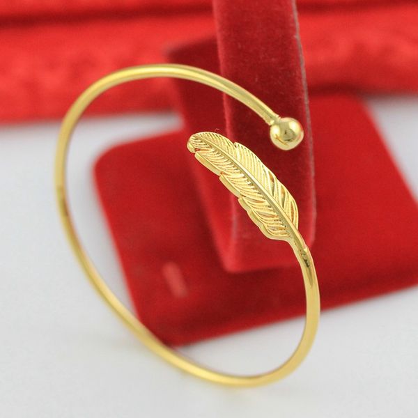 simple style yellow gold filled feather bangle cuff thin bracelets bangles for women, Black
simple style yellow gold filled feather bangle cuff thin bracelets bangles for women, Black