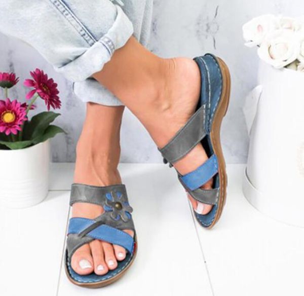 summer women sandals fashion mixed colors appliques low heel beach flip flops female retro slides sewing casual sandalias size43, Black
summer women sandals fashion mixed colors appliques low heel beach flip flops female retro slides sewing casual sandalias size43, Black