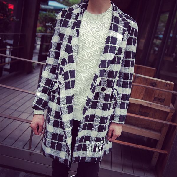 2020autumn and winter wear black and white plaid lapel coat men's korean version of the middle long windbreaker men's jacket
2020autumn and winter wear black and white plaid lapel coat men's korean version of the middle long windbreaker men's jacket
