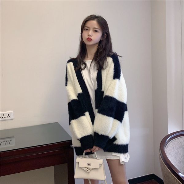 women's knits & tees 2021 knitted cardigan stripe hit color splice sweater women leisure loose korean version long sleeve thicken plus, White
women's knits & tees 2021 knitted cardigan stripe hit color splice sweater women leisure loose korean version long sleeve thicken plus, White