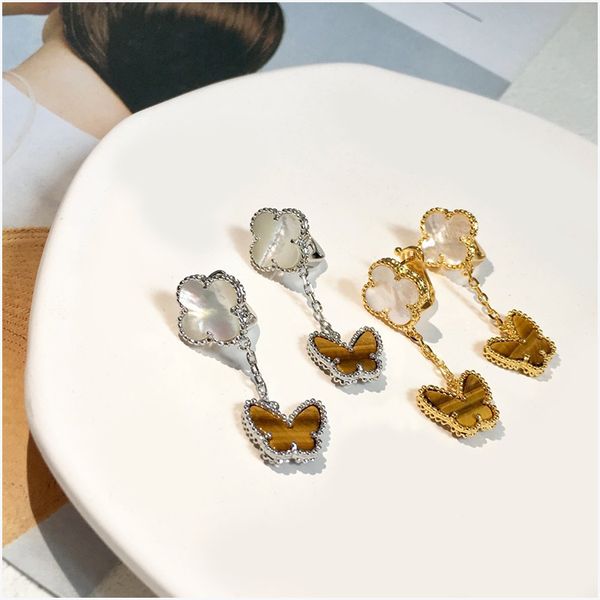 мода бабочка золотые серьги круглый rhinestone кристалл clear серьги серьги стержня для женщин роскошная женские украшения серьги, White
мода бабочка золотые серьги круглый rhinestone кристалл clear серьги серьги стержня для женщин роскошная женские украшения серьги, White
