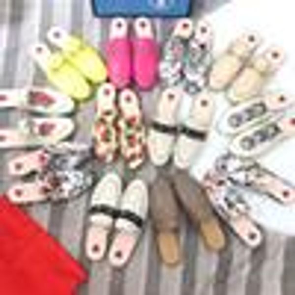 new mules mens loafers shoes princetown fashion mules flats chain ladies casual shoes women men fur slippers 100%genuine leather, Black
new mules mens loafers shoes princetown fashion mules flats chain ladies casual shoes women men fur slippers 100%genuine leather, Black
