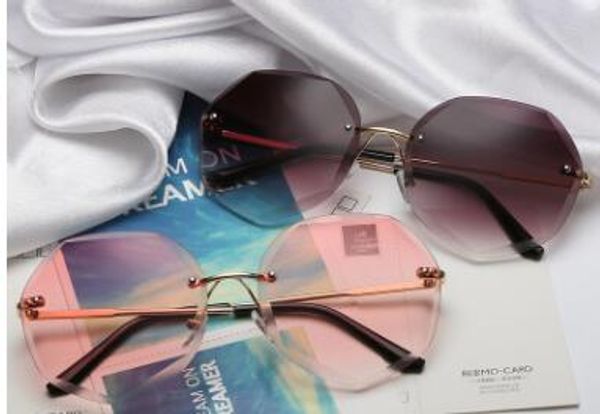 polygonal cut-edge metal frameless 06copy sunglasses ladies marine uv protection 9812 new sunglasse6, White;black
polygonal cut-edge metal frameless 06copy sunglasses ladies marine uv protection 9812 new sunglasse6, White;black
