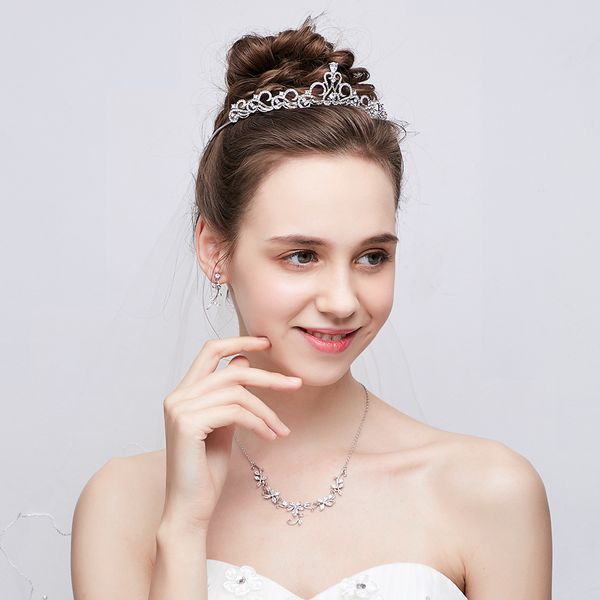 simple princess bride crown headdress korean 2019 new sweet hairdressing wedding wedding accessories three-piece set, Golden;white
simple princess bride crown headdress korean 2019 new sweet hairdressing wedding wedding accessories three-piece set, Golden;white