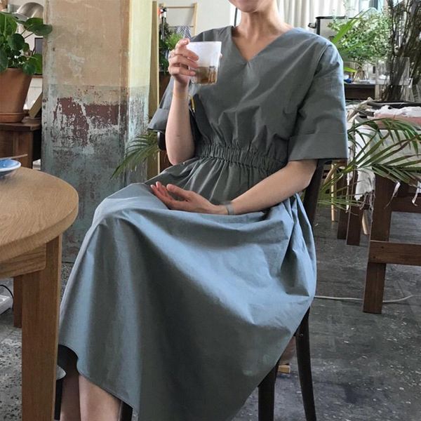 office lady pleated tunic cotton women dresses v-neck short sleeve casual bodycon female dress 2019 summer lady vintage vestidos, Black;gray
office lady pleated tunic cotton women dresses v-neck short sleeve casual bodycon female dress 2019 summer lady vintage vestidos, Black;gray