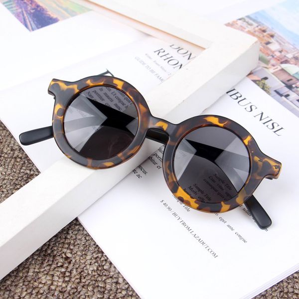 mincl baby 2019 fashion sunglasses new children's sunglasses rice leopard candy color kids girls boys sun glasses nx, White;black
mincl baby 2019 fashion sunglasses new children's sunglasses rice leopard candy color kids girls boys sun glasses nx, White;black